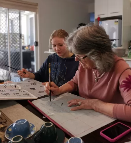 2022 书画 – 架起文化交流的桥梁